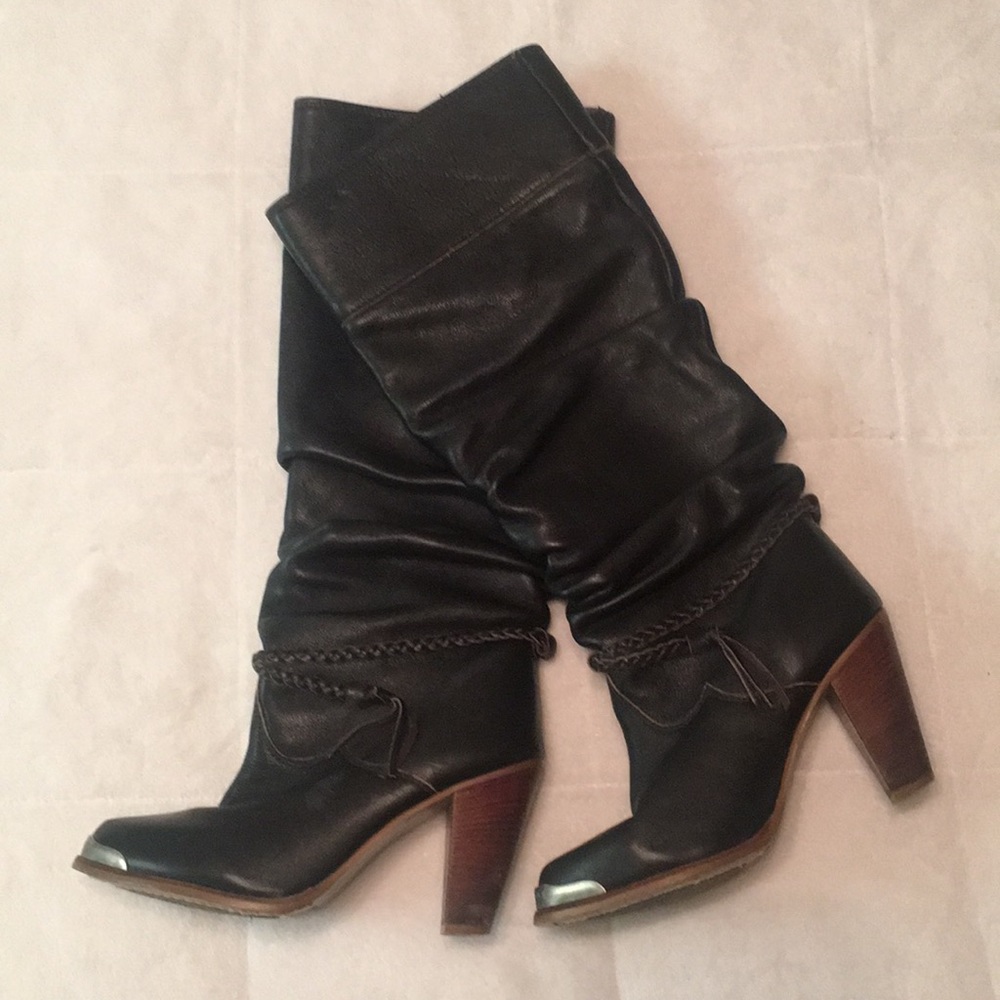 Zodiac cowgirl heeled black leather boots Size 6
